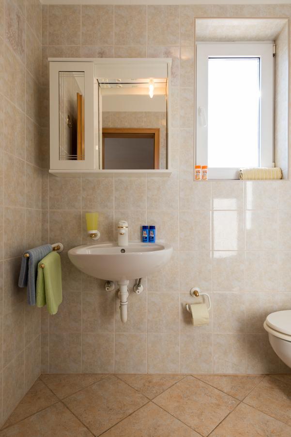 Sun House Apartments ボル エクステリア 写真