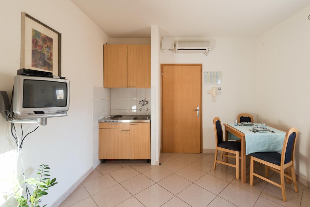 Sun House Apartments ボル 部屋 写真